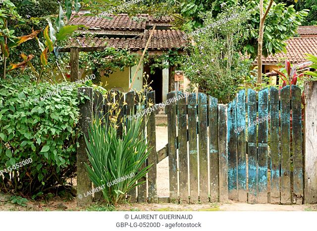 House, Gate of Wood, North coast, Camburi, São Paulo, Brazil