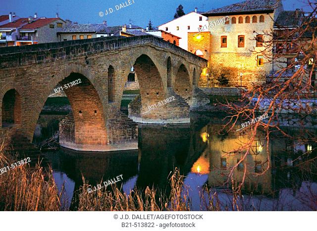 Medieval bridge, Puente la Reina. Road to Santiago, Navarra, Spain