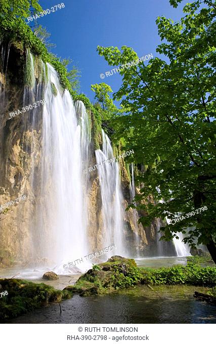 Veliki Prstavac falls, Plitvice Lakes National Park Plitvicka Jezera, UNESCO World Heritage Site, Lika-Senj County, Croatia, Europe
