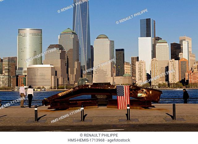 United States, New Jersey, Jersey City, the quayside of Paulus Hook, monument dedicated to the victims of 2001 September 11