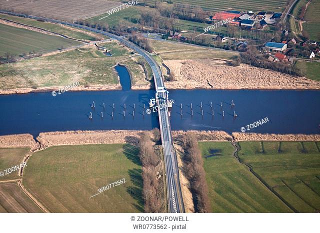Aerial view, bascule bridge, Oste, Geversdorf