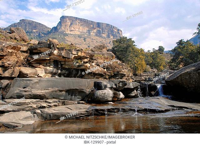 Cascades, countryside in the Royal Natal National Park, northern Dragon Mountains, South Africa