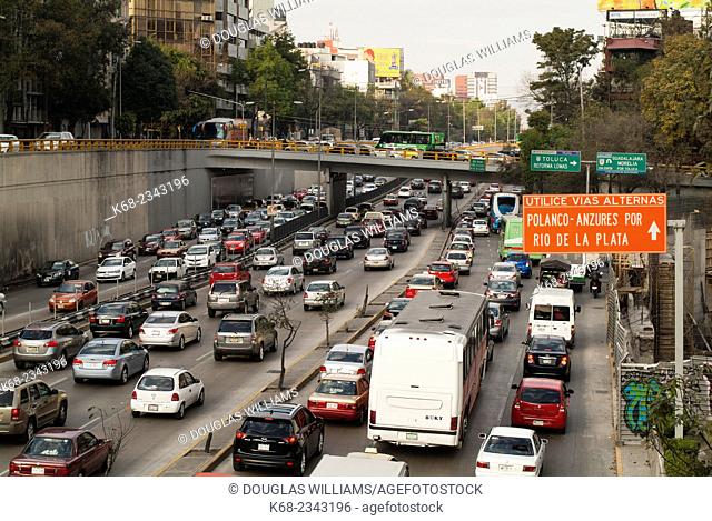 traffic in Mexico City, near Chapultapec park