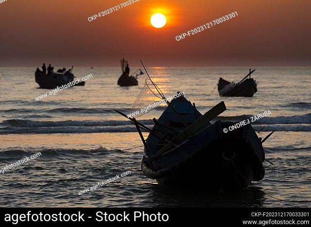 fisherman and its boats on sand beach at sea (CTK Photo/Ondrej Zaruba)