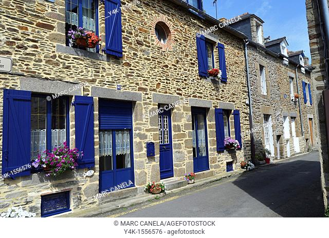 Europe, France, Bretagne Brittany Region, Cancale Village, typical building and street