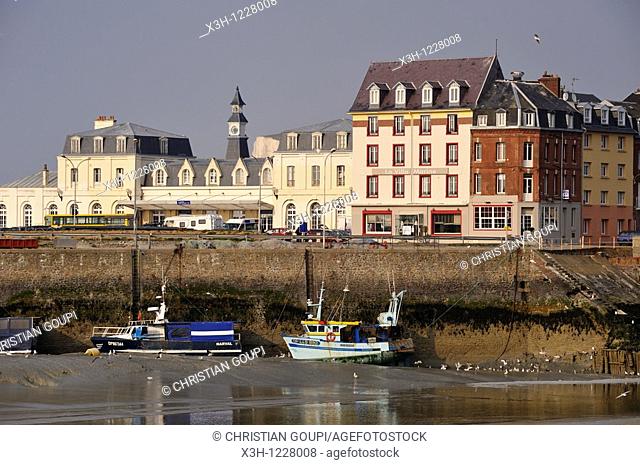 the port, Le Treport, Seine-Maritime department, Haute-Normandie region, northern France, Europe