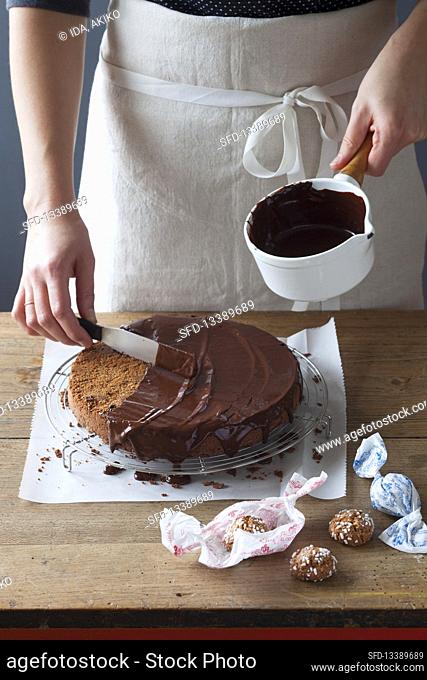 Chocolate and amaretti cake