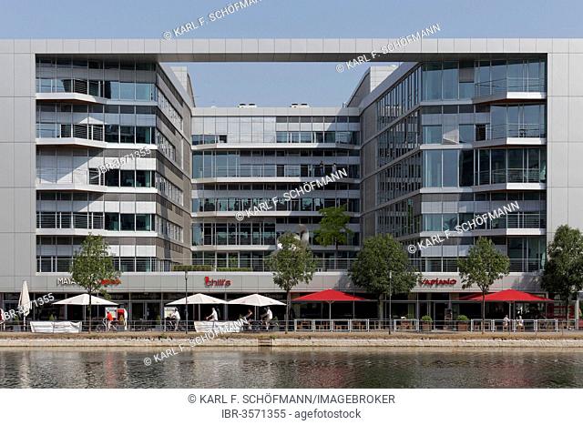 H2 Office, modern office building, Innenhafen, Duisburg, Ruhr district, North Rhine-Westphalia, Germany