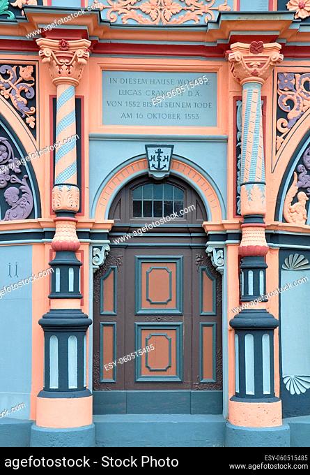 Portal Cranachhaus in Weimar