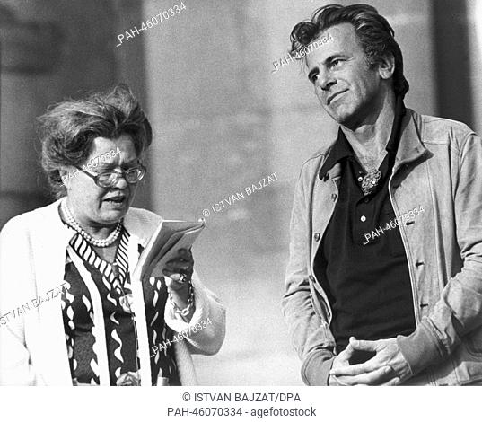 Swiss-Austrian actor Maximilian Schell in the title role with Heidemarie Hatheyer as ""mother"" during the rehearsal of Hugo von Hofmannsthal's drama...