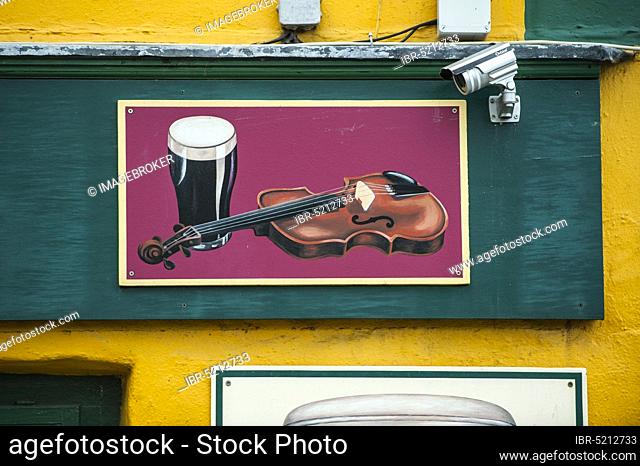Guinness pub sign, beer, fiddle, Dingle Peninsula, County Kerry, Ireland, Europe