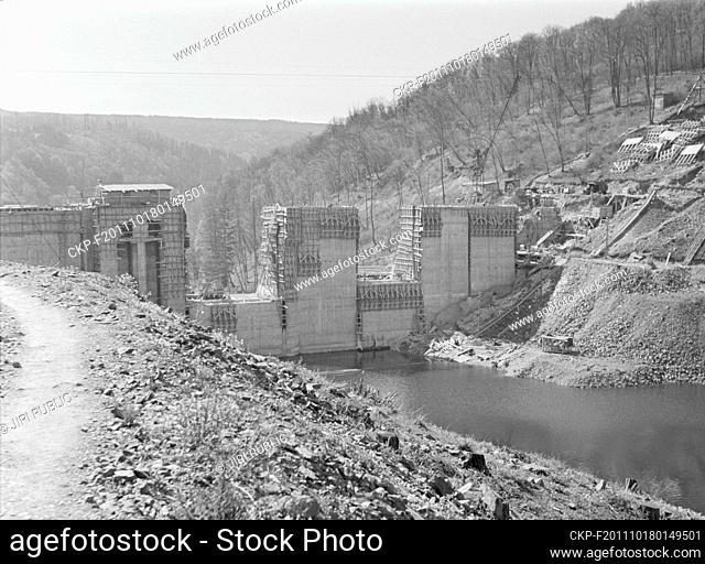 ***APRIL 29, 1953, FILE PHOTO*** Construction of a dam on the Klicava River near Krivoklat - the dam will create a lake that will be 3
