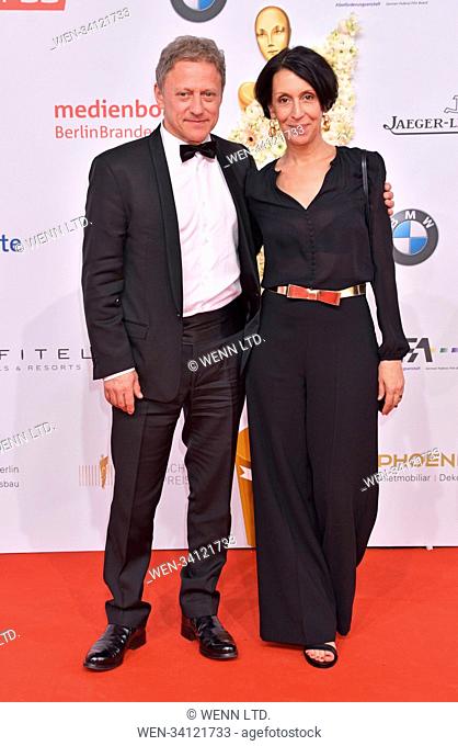 Red Carpet at Deutscherl Filmpreis 2018 at Palais am Funkturm in Berlin Featuring: Axel Pape, Gioia Raspe Where: Berlin, Germany When: 27 Apr 2018 Credit:...