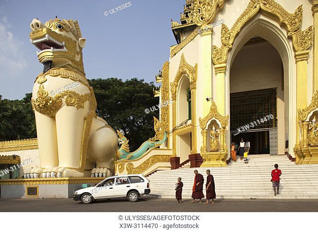 West gate, Shwedagon pagoda, Yangon, Myanmar, Asia