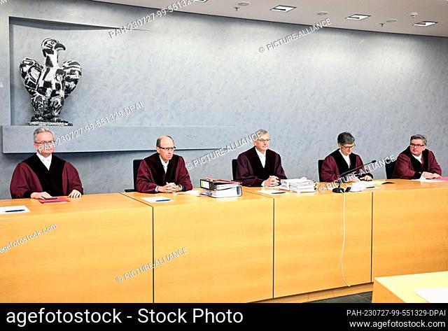 27 July 2023, Baden-Württemberg, Karlsruhe: The Third Civil Senate at the Federal Court of Justice (BGH), (l-r) Mathias Herr, Harald Reiter