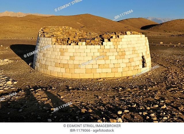 Renovated 5000 year old stone tomb at Bat, UNESCO World Heritage Site, Hajar al Gharbi Mountains, Al Dhahirah region, Sultanate of Oman, Arabia, Middle East