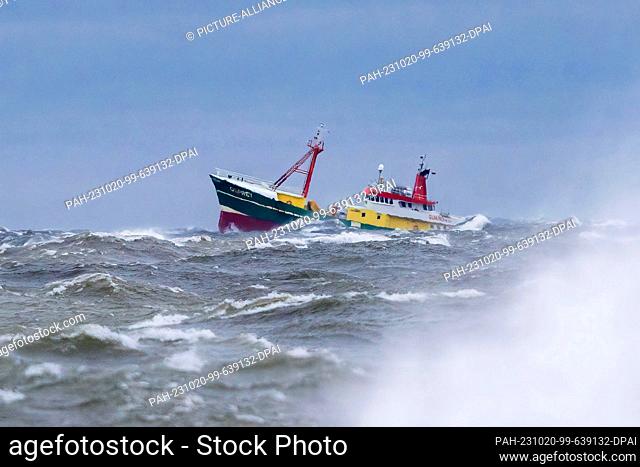 20 October 2023, Mecklenburg-Western Pomerania, Sassnitz: The workboat ""Osprey"" laboriously makes its way through the whipped-up Baltic Sea in a heavy storm