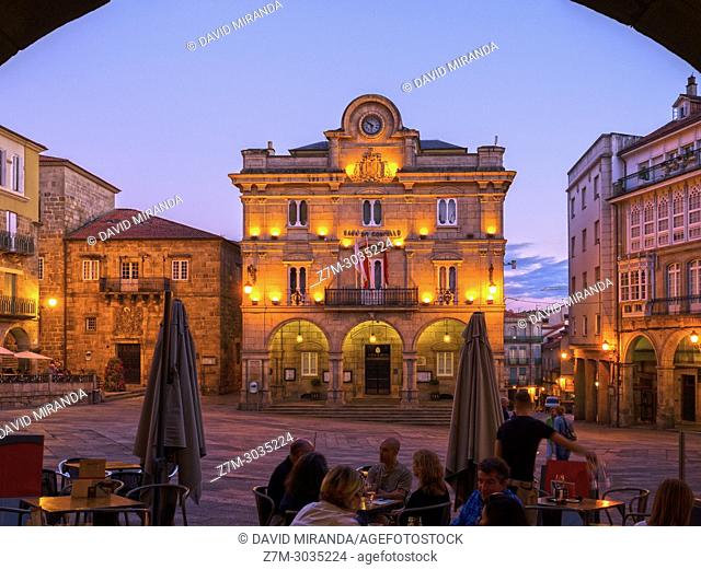 Ayuntamiento y Plaza Mayor de Ourense. Galicia. Spain