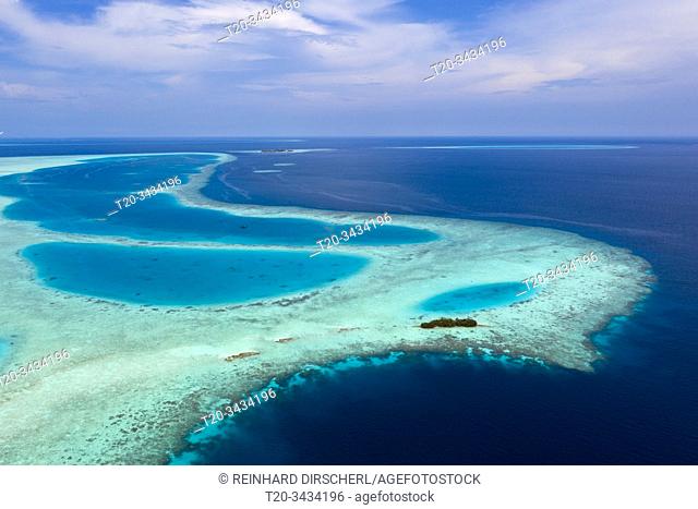 Uninhabited Island near Bodumohora, Felidhu Atoll, Indian Ocean, Maldives
