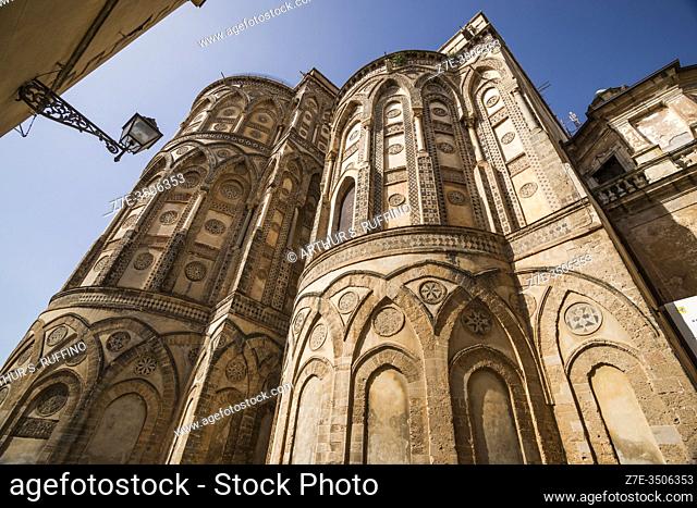 The apses of Monreale Cathedral (Duomo di Monreale). Monreale, Metropolitan City of Palermo, Sicily, Italy, Europe