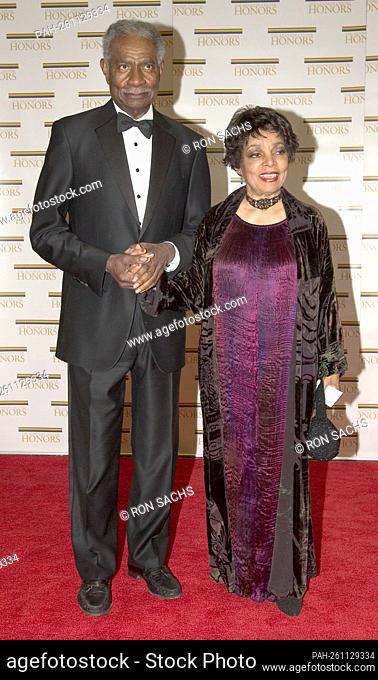 2004 Kennedy Center Honorees Ossie Davis and Ruby Dee arrive at the Harry S. Truman Building (Department of State) in Washington, D.C