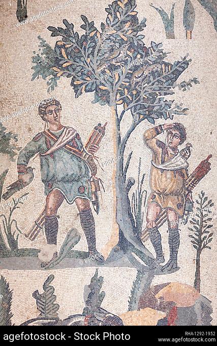 Hunting scene mosaic, The Roman Villa del Casale (Villa Romana del Casale), UNESCO World Heritage Site, Piazza Armerina, Enna, Sicily, Italy, Europe