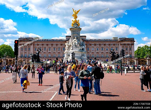 Victoria Memorial and Buckingham Palace in London, United Kingdom