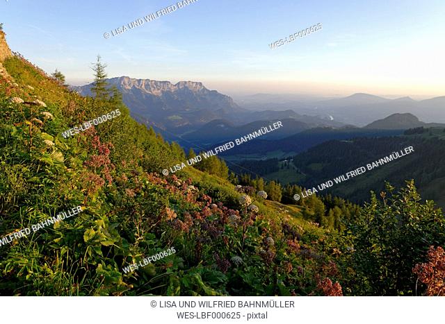 Germany, Upper Bavaria, Berchtesgadener Land, Hoher Goell, Untersberg, sunrise