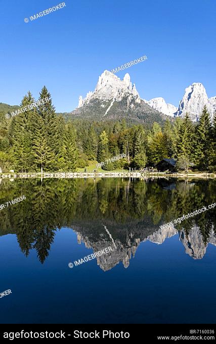 Lago Welsperg, Val Canali, Parco Naturale Paneveggio Pale di San Martino, Rollepass, Trentino, Italy, Europe