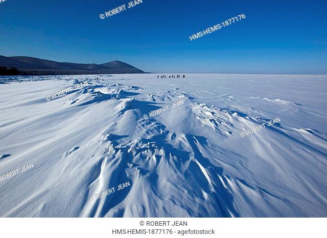 Russia, Siberia, Baikal Lake, listed as World Heritage by UNESCO, Olkhon Island, 30 miles on the ice of the Baikal Lake to cross from Goriachinsk to Ozoure in...
