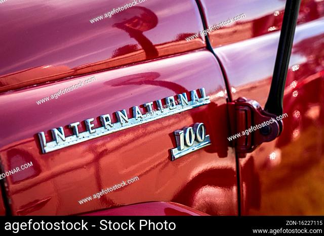 PAAREN IM GLIEN, GERMANY - OCTOBER 03, 2020: Emblem of pickup truck International R-100. Die Oldtimer Show 2020