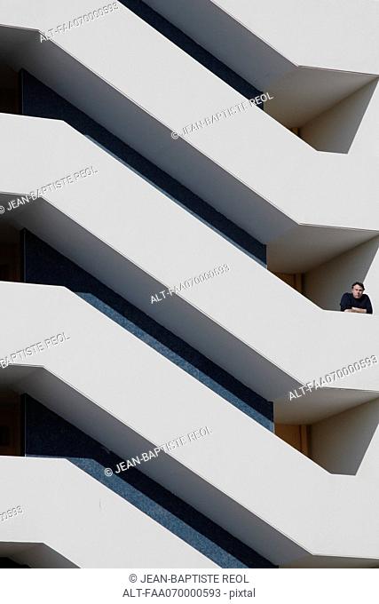 Sequence of building staircases