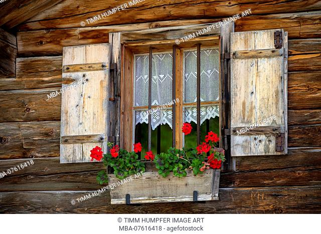 Germany, Bavaria, Berchtesgaden region, Ramsau, old shutter on the SchÃ¤rtenalm