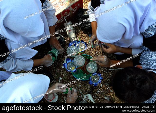 A number of students seen are making lanterns originating from plastic waste in Yogyakarta Indonesia, Monday, July 22, 2019
