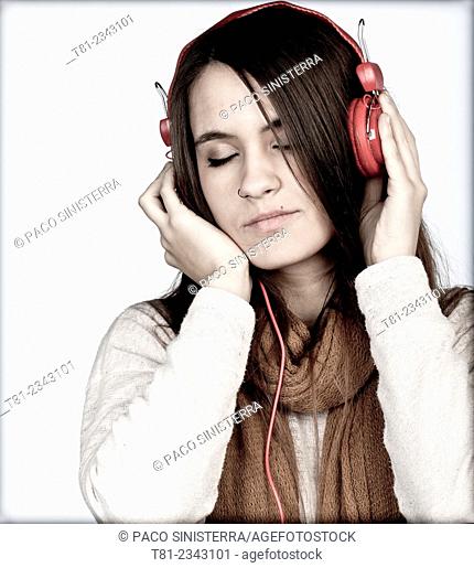 girl, listening to music with headphones