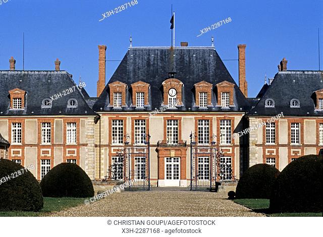 Chateau de Breteuil, commune of Choisel, Haute-Vallee de Chevreuse Regional Nature Park, Yvelines department, Ile-de-France region, France, Europe