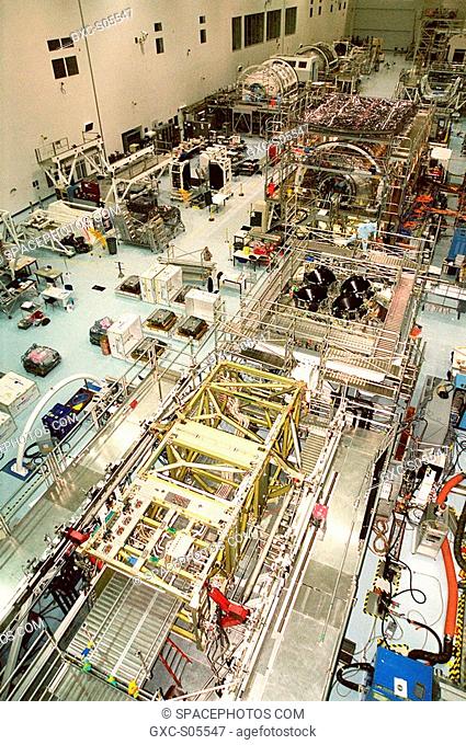 03/01/2000 -- The floor of the Space Station Processing Facility is filled with racks and hardware for testing the various components of the International Space...