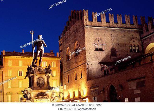 Italy, Emilia Romagna, Bologna, Piazza Maggiore Square, Fontana del Nettuno, Fountain of Neptune Detail