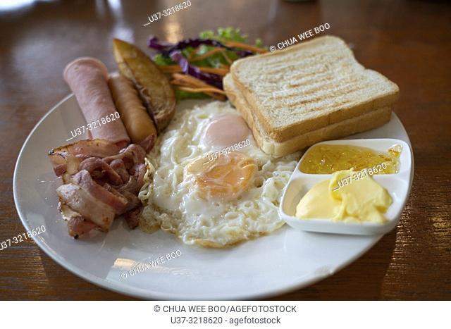 American breakfast served by Kunmai Ban Suan Resort, Thaton, Thailand