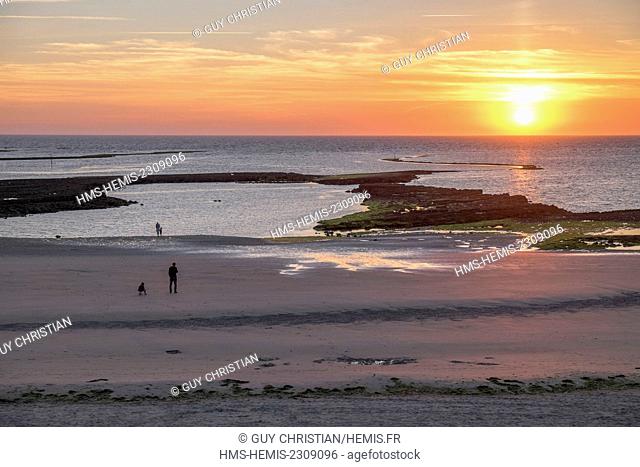 France, Charente Maritime, Oleron island, sunset