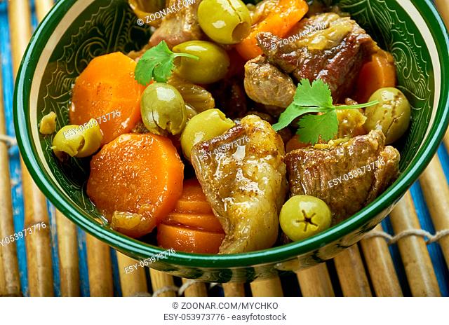 Moroccan lamb tagine with green olives