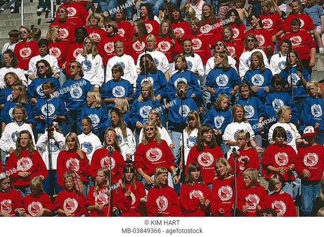 Norway, Oslo, Holmenkollen, festival 'Take a chance', , Scandinavia, people, choir, tops women, girls, same, color-differences national-colors symbol