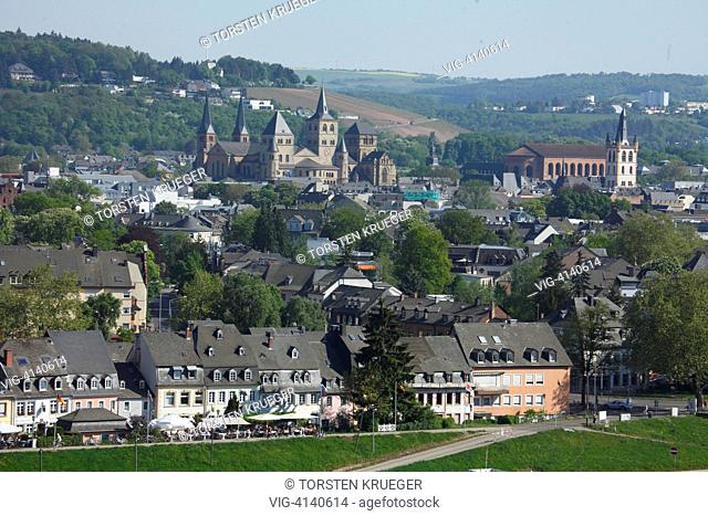 Trier : Dom St. Peter mit Zurlaubener Ufer und Altstadt