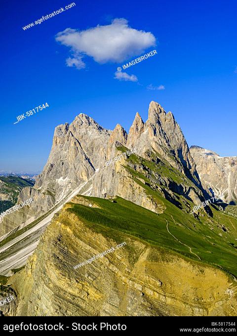 Fermeda Towers, Odle Mountains, Seceda, Puez-Odle nature park Park, Dolomites, South Tyrol, Italy, Europe