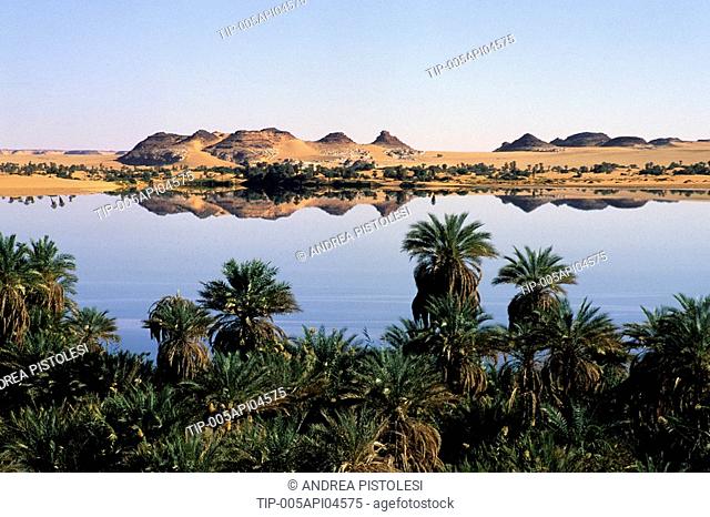 Africa, Chad, Ounianga Serir, Yoa lake