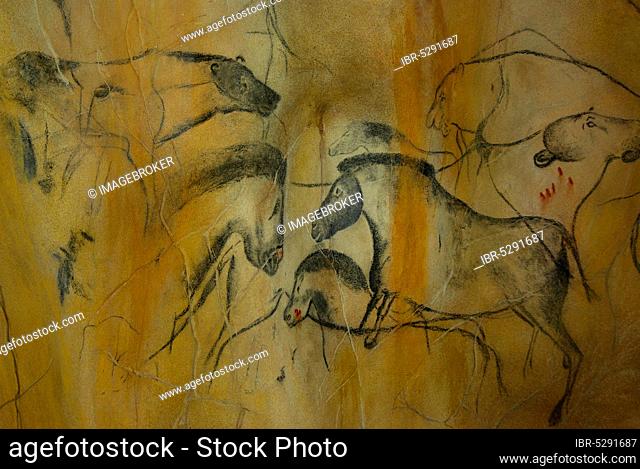 Cave painting, replica from Chauvet Cave in Southern France, Bavarian Forest National Park, Ludwigsthal, Bavaria, Germany, Europe
