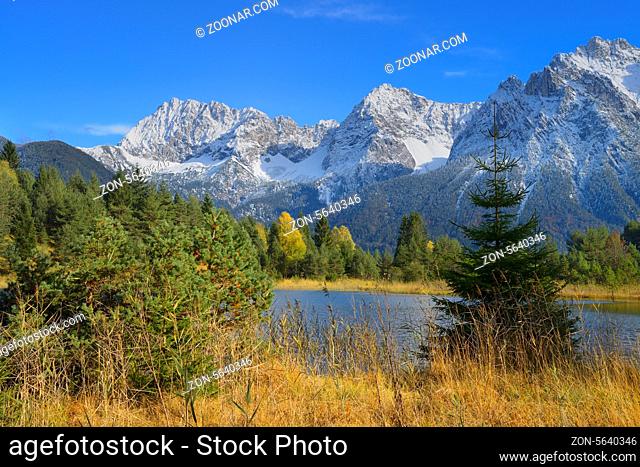 Blick auf das Karwendelgebirge, Oberbayern, Karwendel mountain range, Bavaria, Germany