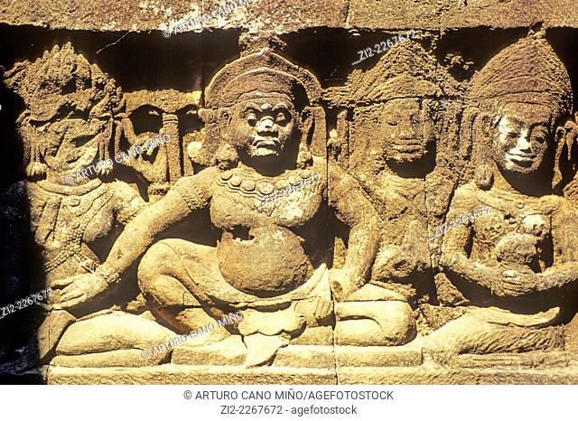 Detail of reliefs in the Terrace of Elephants, in Angkor Thom, the capital city of the Khmer empire, XIIth century. Angkor, Siem Reap Province, Cambodia