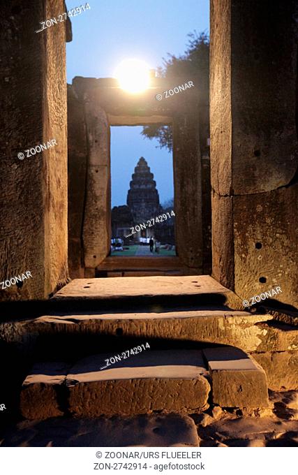 Die Khmer Tempel Anlage von Phimai bei Khorat in der provinz Nakhon Ratchasima im Nordosten von Thailand im Suedwesten von Thailand in Suedostasien