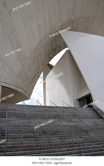 Auditorio de Tenerife, avant-garde concert hall designed by star architect Santiago Calatrava, Santa Cruz de Tenerife, Tenerife, Canary Islands, Spain, Europe